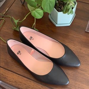 Black H&M Flats - Like New!